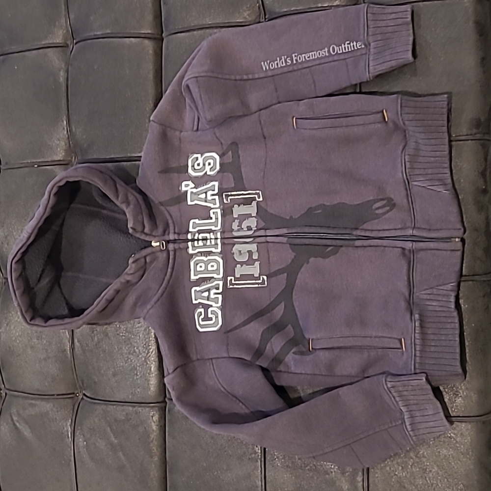 Cabela's Sweatshirt XS